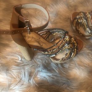 Jessica Simpson Platform size 7